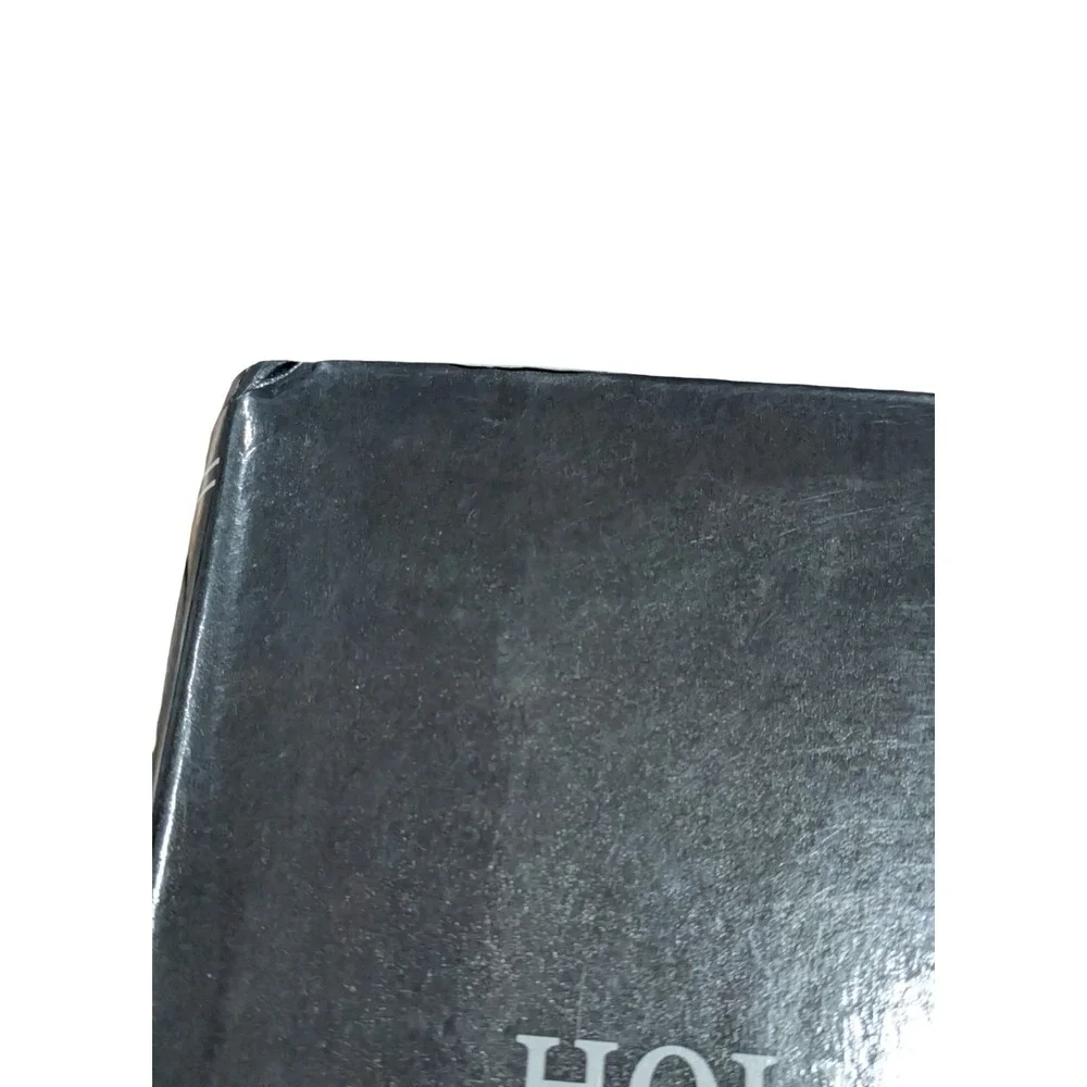 Holy‎ Bible King James Version Pew Bible Large Print Edition By Thomas Nelson